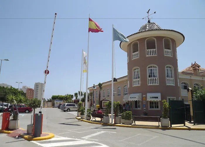 Alannia Guardamar Üdülőközpont 4*