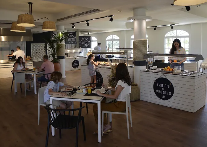 Alannia Guardamar Üdülőközpont 4*