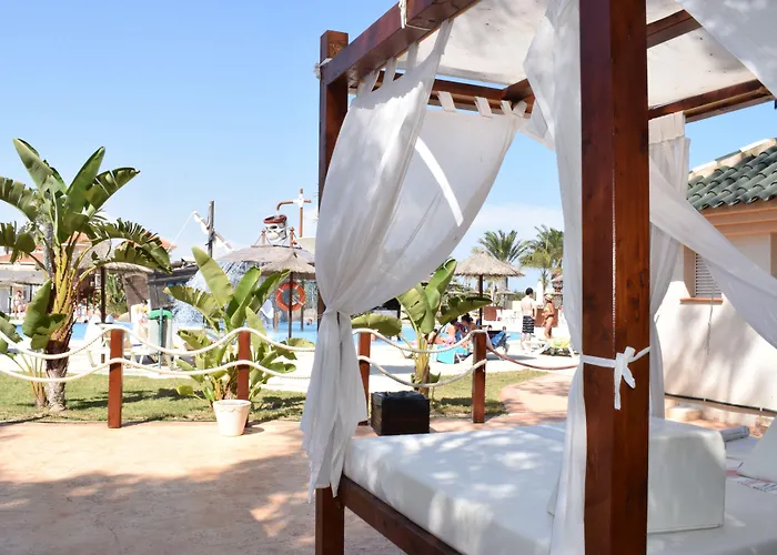 Alannia Guardamar Üdülőközpont 4*